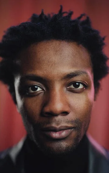 Омари Дуглас